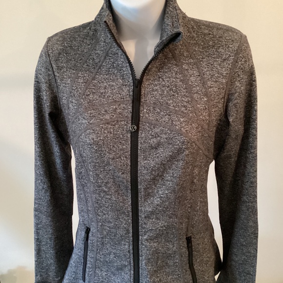LULULEMON FULL ZIP DEFINE JACKET SIZE 6 IN DARK HEATHER GREY BLACK - Picture 4 of 11